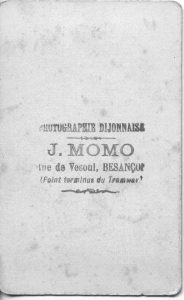 aa-momo-1-v